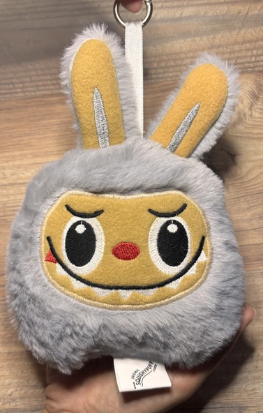Labubu Peluş Anahtarlık (15cmx20cm) ve Sticker Seti - 2