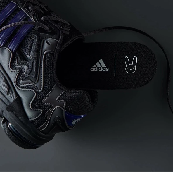 ADIDAS RESPONSE CL BAD BUNNY BLACK - 4