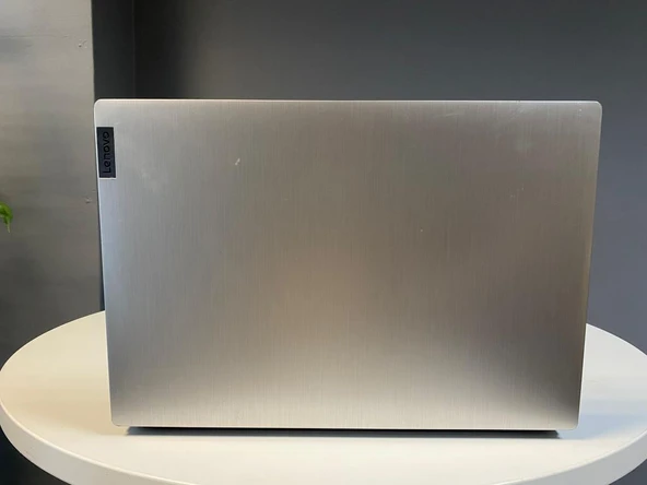 Lenovo 2.El Notebook Ideapad 3-15Ill05 İ3 1005G1 8Gb Ddr 256Gb M2 Ssd 15.6'' Hd C Kalite Laptop - 4