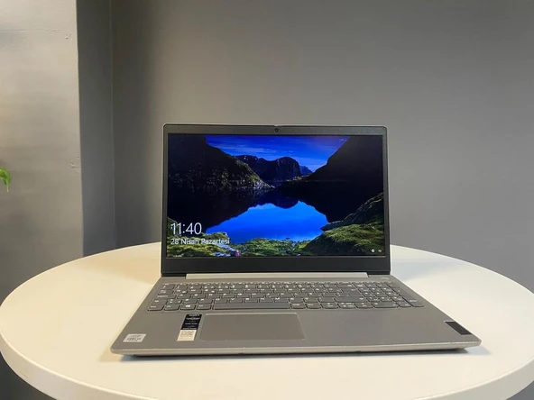 Lenovo 2.El Notebook Ideapad 3-15Ill05 İ3 1005G1 8Gb Ddr 256Gb M2 Ssd 15.6'' Hd C Kalite Laptop - 1