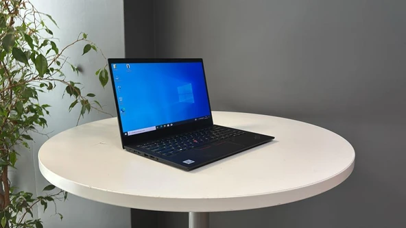 Lenovo Thınkpad X1 Carbon Notebook İ7 10610U 16Gb Lpddr3 512Gb M2 Ssd 14"2K Wqhd B Laptop 2.El - Resim 2
