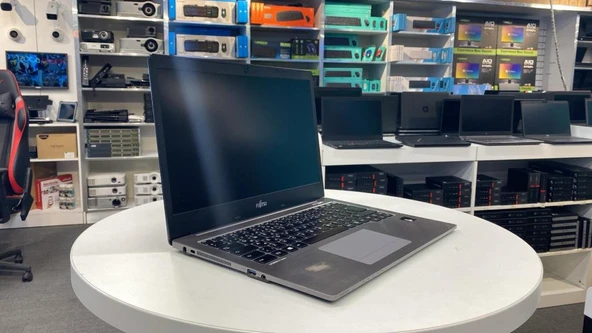 FUJITSU Notebook LIFEBOOK U904 İ7 4600U 10GB DDR3 240GB SSD 14"3K BX Kalite Laptop 2.El 3Ay Garanti - Resim 2