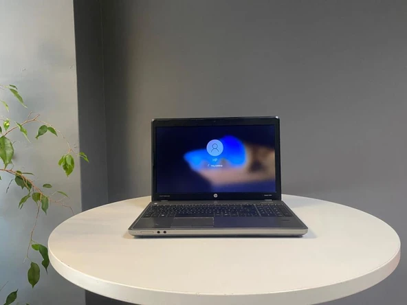 Hp Probook 4540S Notebook İ7 3632QM 8Gb Ram 240Gb Ssd 1Gb Hd 7500M Hdmı Dvd-Rw 15.6" 2.El C Laptop