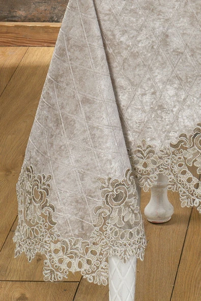 Kadife Lüks Masa Örtüsü Seti Dantelli Güpürlü 26 Parça Reina - 4