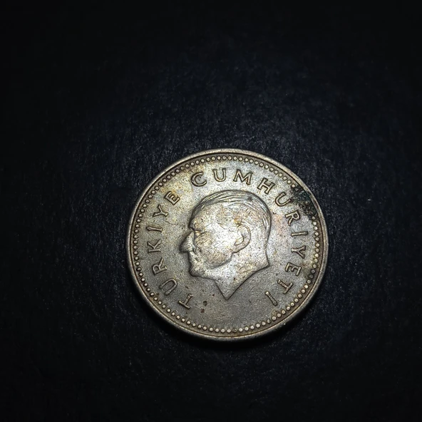 Escoines 3996368992317d7203 1994 1000lira temiz para - Resim 2