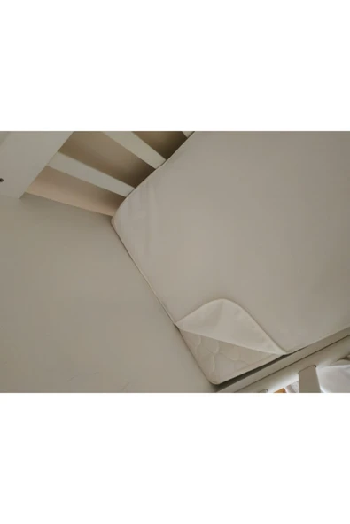 Sheri Home Tekstil Sheri Micro Köşe Lastikli Sıvı Geçirmez Bebek Alezi ürün görseli