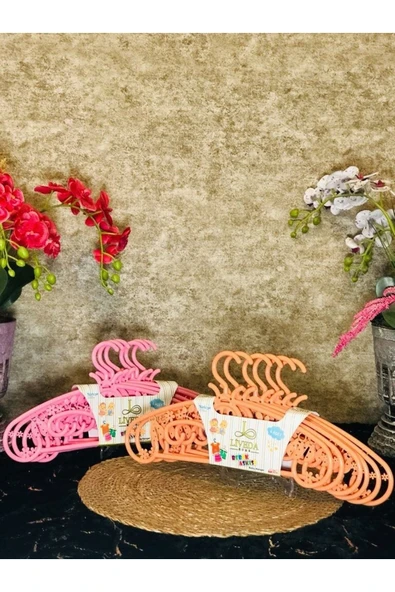 Kız Çocuk Elbise Askısı 6 Lı Figürlü ürün görseli