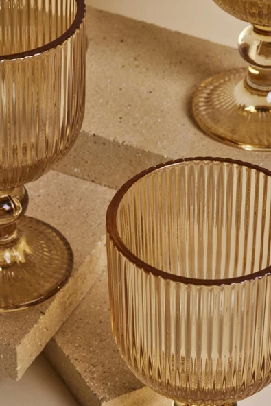 Cam Imola Amber 4'lü Kadeh Takımı 260 ml Kırmızı Şarap Kadehi 250 - 499 ml 4 Parça - Resim 3