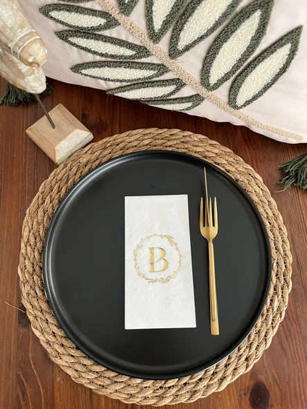 Gold Yaldızlı Beyaz Çelenkli B Harfi Garson Peçete 16 Adet ürün görseli 1