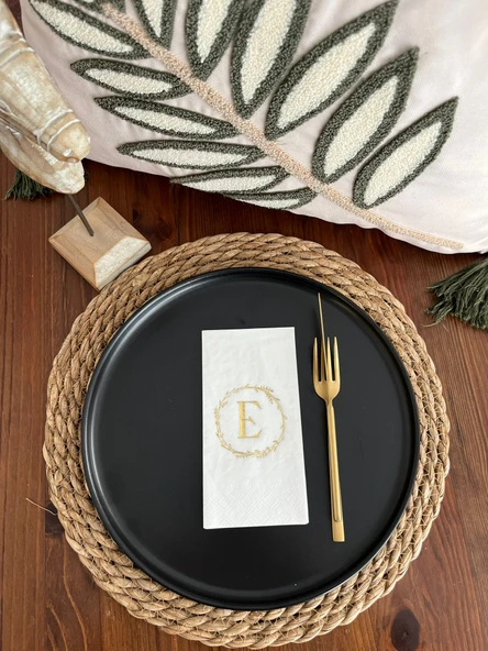 Gold Yaldızlı Beyaz Çelenkli E Harfi Garson Peçete 16 Adet ürün görseli 1