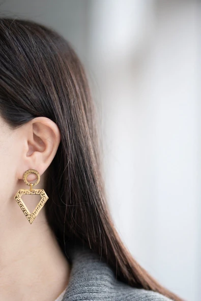 MORESUN Üçgen Çelik Küpe