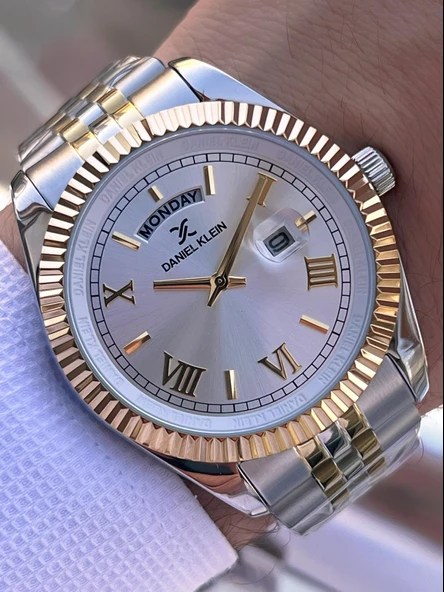 Daniel Klein İtalyan Model Bileklik Hediyeli Çelik Kordon 3 Atm 2 Yıl Garantili Erkek Kol Saati MY03