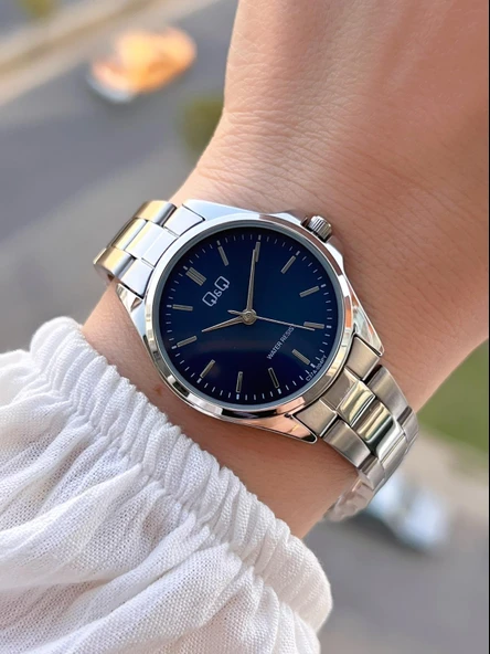 Q&Q Çelik Kordon 2 Yıl Garantili 30 Mt Suya Dayanıklı Kadın Kol Saati  BQ.K.37A-004PY ürün görseli
