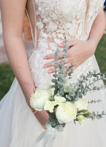 Yapay Çiçek Gelin Çiçeği Beyaz Şakayık Ve Okaliptus Gelin Buketi - 8