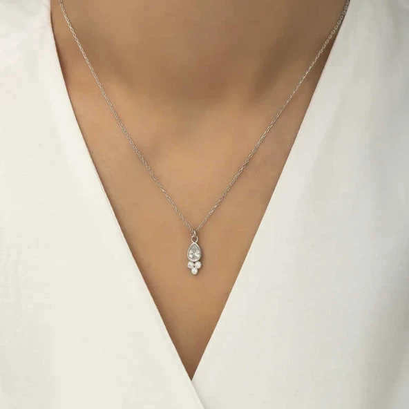 Gümüş Çiğ Damlası Tektaş Bayan Kolye - Resim 2