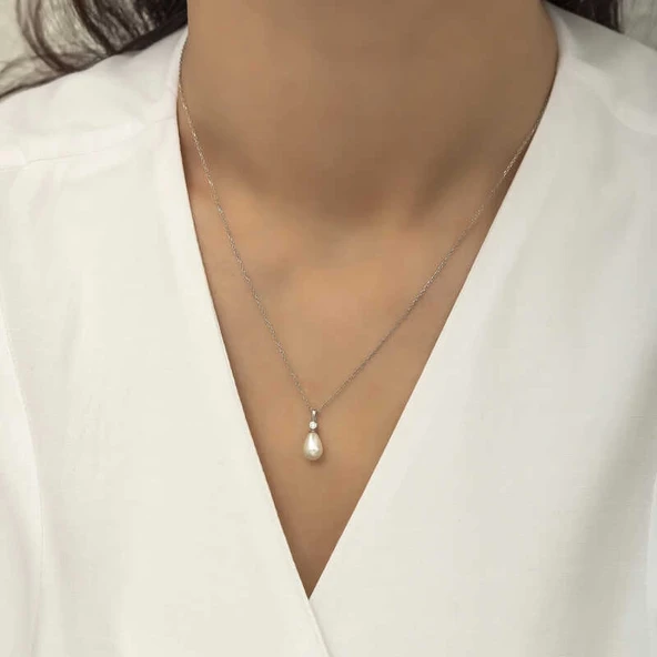 Gümüş Damla İnci Bayan Kolye ürün görseli