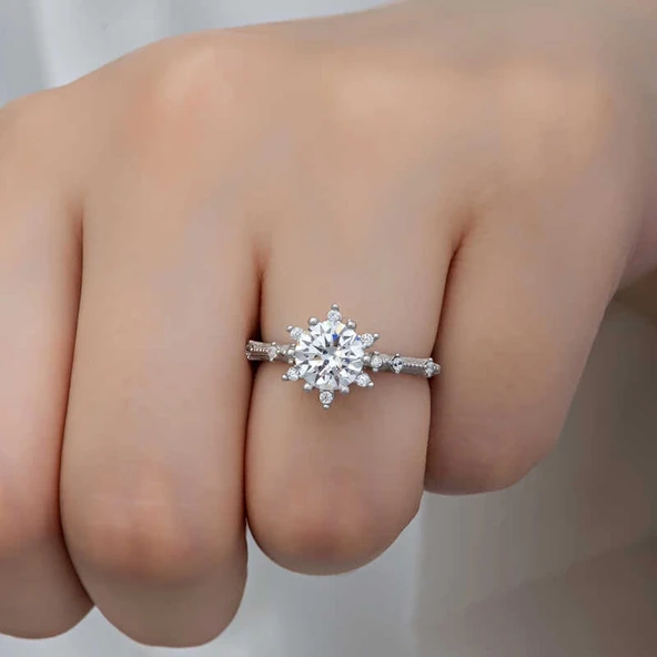 ​Gümüş Çiçek Desenli Kadın Yüzük ürün görseli