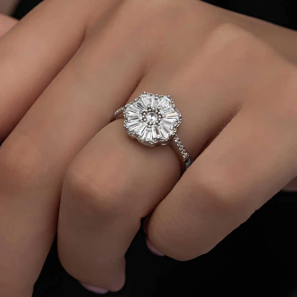 Gümüş Baget Taşlı Kadın Yüzük - Resim 2