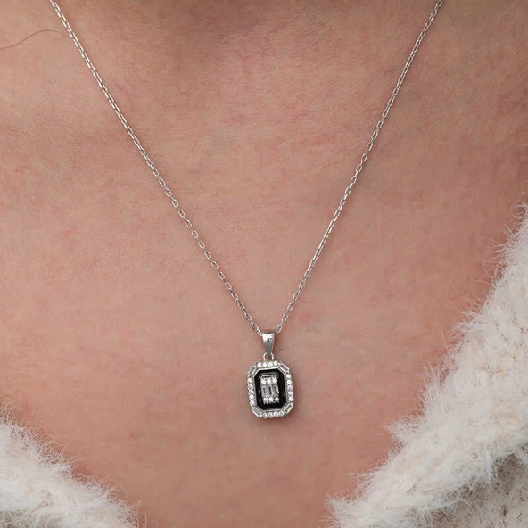 Gümüş Siyah Mineli Baget Kadın Kolye - Resim 3