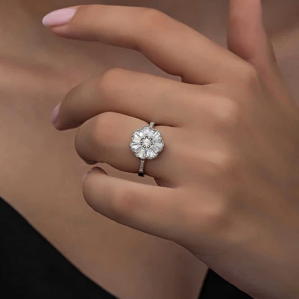 Gümüş Baget Taşlı Kadın Yüzük - Resim 4