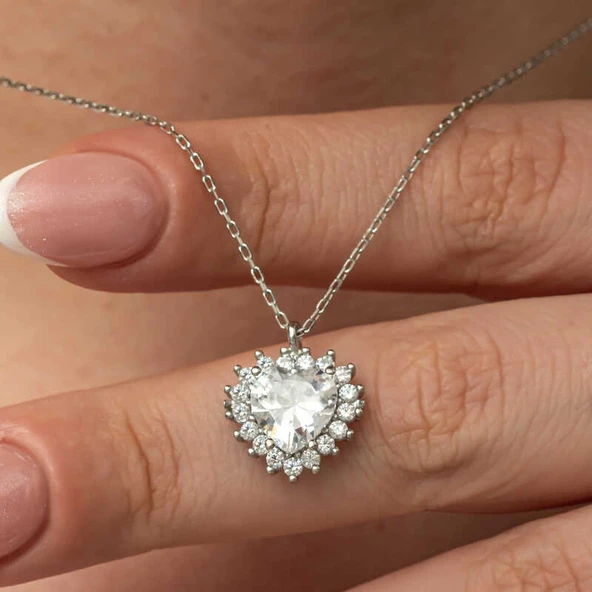 Gümüş Zirkon Taşlı Kalp Kadın Kolye - Resim 2