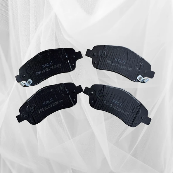 Avensis Ön Fren Balatası 2.0-2.4 COROLLA VERSO 04> AVENSIS 03> ürün görseli 1