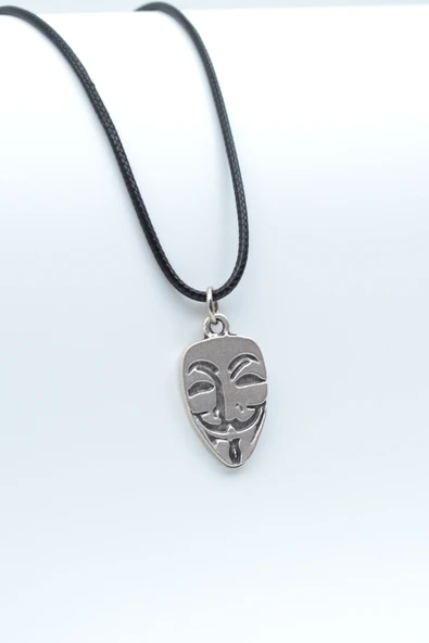 V For Vendetta Gümüş Kaplama Deri İp Kolye ürün görseli 1