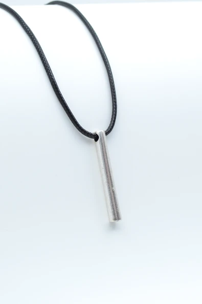 Silindir Çubuk Gümüş Kaplama Deri İp Kolye ürün görseli 1