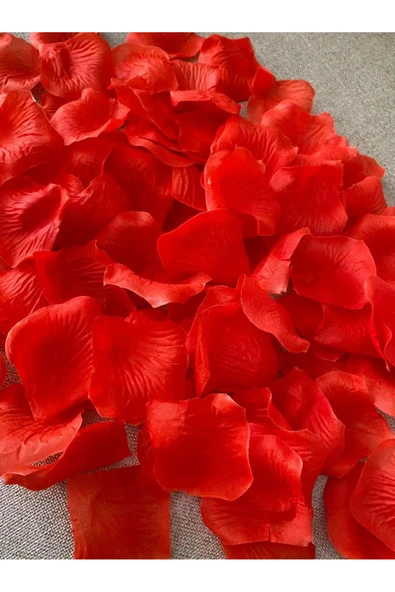 Yapay Kırmızı Gül Yaprağı 5x5cm 96 Adet - Yapay Gül Yaprak – Yapay Çiçek Dekor, Masa Süsü, Fon ürün görseli