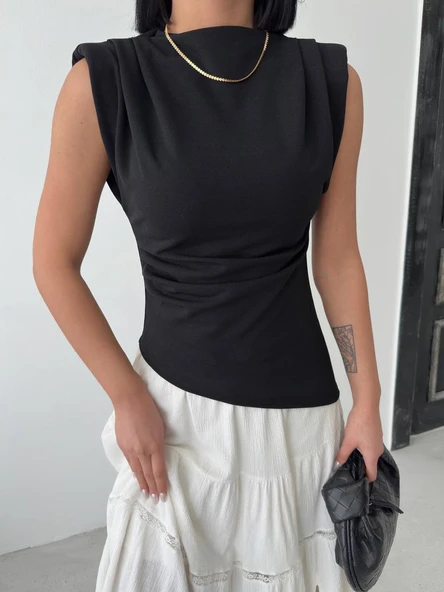 VATKALI DİK YAKALI CREP BLUZ - 4