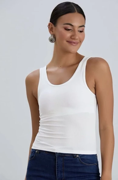 Crop Atlet Siyah Beyaz Esnek, Günlük ve Spor Amaçlı Göğüs Pedli Destekli %100 Pamuk