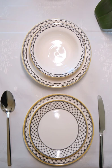 Bavyera 24 Parça Seramik Yemek Takımı | 6 Kişilik | Şık Desenli | Günlük ve Özel Kullanım - Resim 3