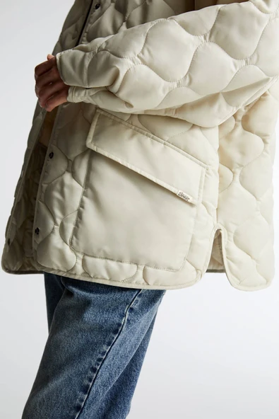Pull & bear Fitilli Kadife Yakalı Kapitone Mont - 4