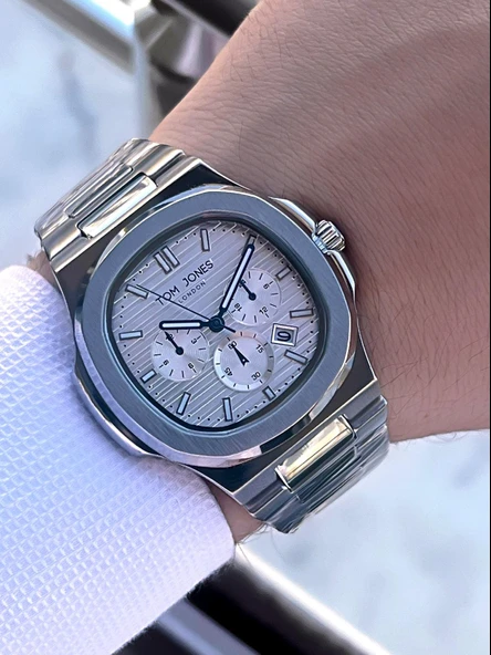 Tom Jones Çelik Kordon 3 Atm Suya Dayanıklı 2 Yıl Garantili Erkek Kol Saati+Bileklik TJE1.10044.1 - Resim 3