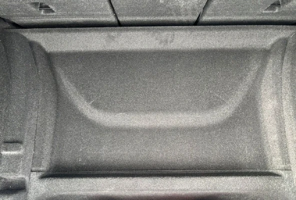 Tesla Model Y ( Juniper ) 2025 Sonrası Bagaj Havuzu | Arka Alt Büyük - Resim 2