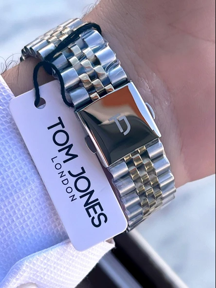Tom Jones Çelik Kordon 3 Atm Suya Dayanıklı 2 Yıl Garantili Erkek Kol Saati+Bileklik TJE1.2390.5 - Resim 5