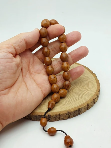 Andız Ağacı 17lik Efe Tesbih 12*14mm (56530) ürün görseli