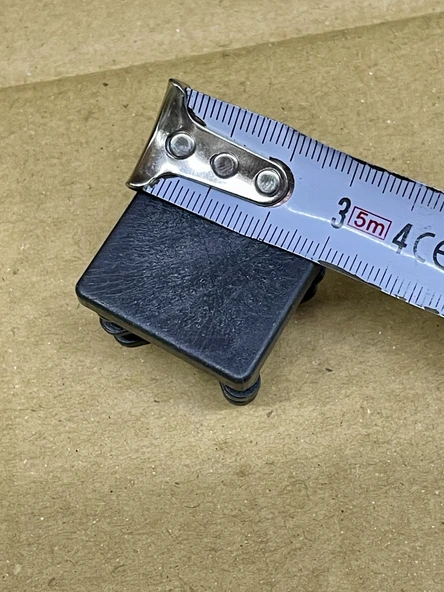 10 adet 30x30 profil masa papucu plastik tıpa - Resim 2