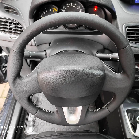 Fluence Tuşsuz Araca Özel Direksiyon Kılıfı (DÜZ DERİ) - Resim 2