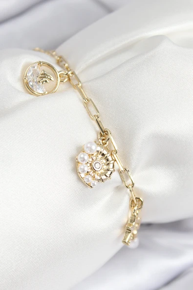 Pirinç Zirkon Taşlı Deniz Kabuğu Model Gold Renk Kadın Bileklik - EBJ250816W37518 ürün görseli