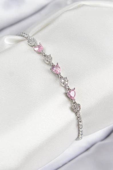 Pirinç Zirkon Taşlı Pembe Kalp Model Gümüş Renk Kadın Bileklik - EBJ250816W37219 ürün görseli