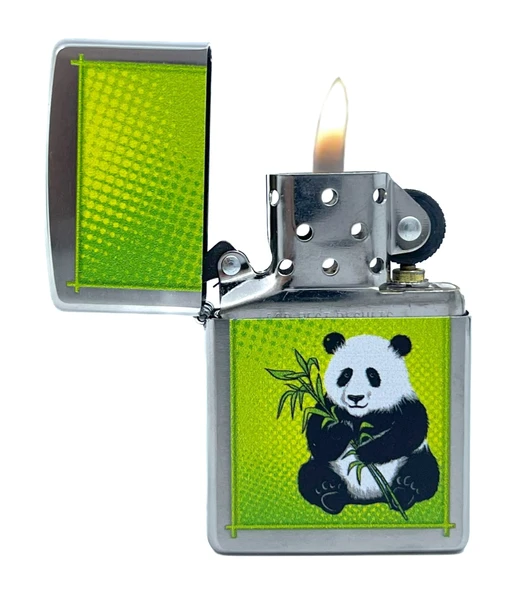 Zippo Panda Bear Sitting With Bamboo Dizayn Çakmak - Resim 3