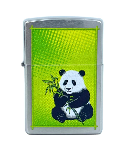 Zippo Panda Bear Sitting With Bamboo Dizayn Çakmak ürün görseli 1
