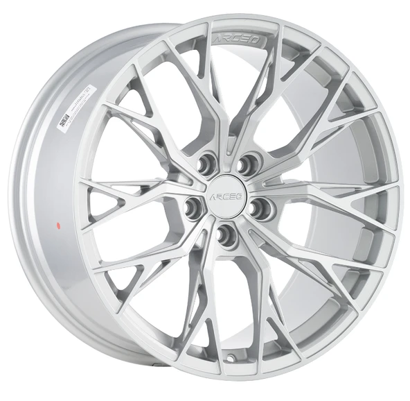 5*112*18*8.0 ET45 CH73.1 Silver Diamond ROMA ARC-18239-15 ürün görseli