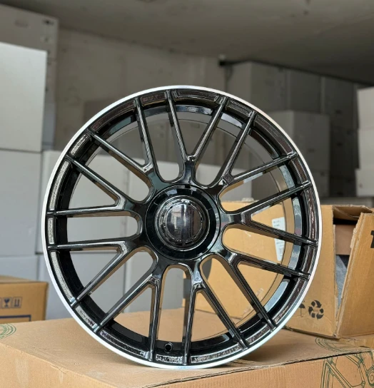 5*112*19*8.5 ET45 CH73.1 BLACK DIAMOND ürün görseli