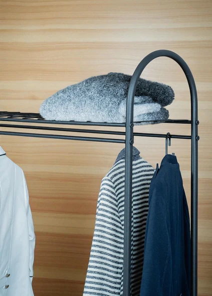 DEKORATİF SİYAH METAL ELBİSE ASKILIĞI 3 RAFLI ÇOK AMAÇLI AYAKLI PORTMANTO VE KONFEKSİYON ASKILIĞI - 4