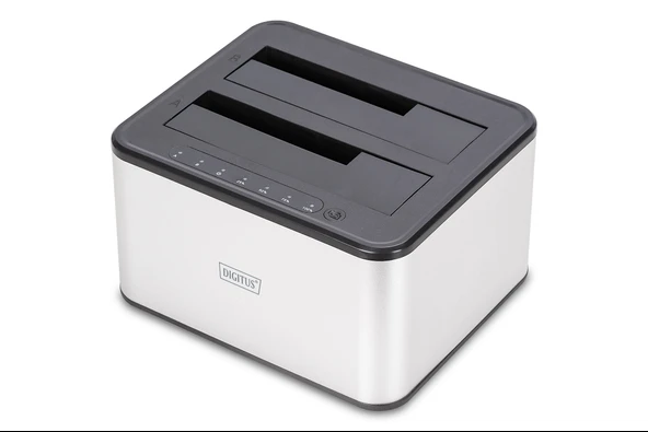Digitus SATA Docking Station, USB 3.0, 2-port, 2.5 /3.5  SSD/HDD, klon özellikli<br>
Digitus SATA Docking Station, USB 3.0, 2-port, 2.5 /3.5  SSD/HDD, clone <br>
Digitus USB 3.0 Dual SATA ürün görseli