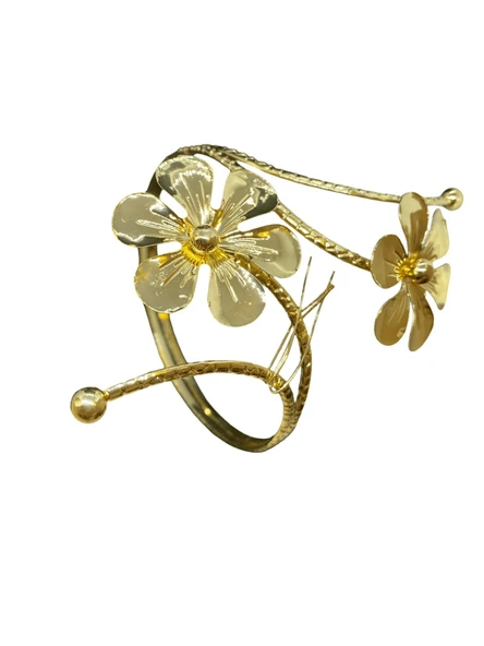 Altın Kaplama Çiçek Desenli Pazu Bilekliği Kadın Bijuteri Takı Gösterişli Kol Aksesuarı ürün görseli 1