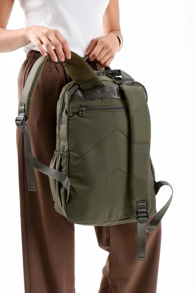 571 collections Ultra Hafif Şik ve Su Geçirmez Orta Boy Sırt Çantası Haki Yeşil Model: (571-13-9F) - Resim 3