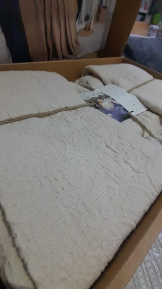 BELLİSİMA ÇİFT KİŞİLİK YATAK ÖRTÜSÜ SNOW WHİTE KREM - Resim 3